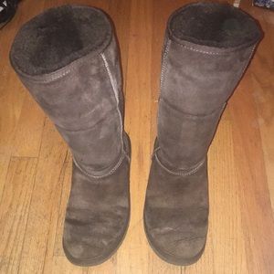 Brown Uggs Classic Tall